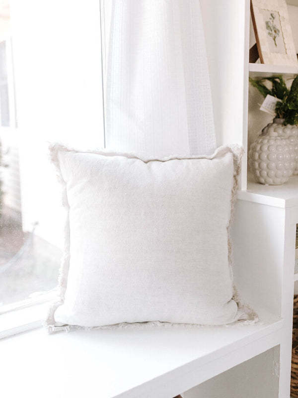 20x20 natural fringe pillow