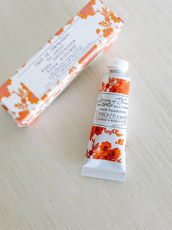 field and flowers handcreme