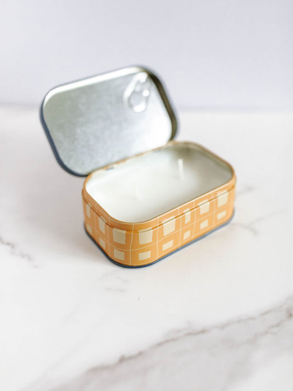 Bordeaux Grape Bistro Tin Candle