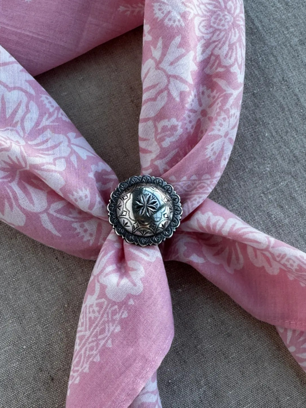 concho scarf slide (gallup lace)