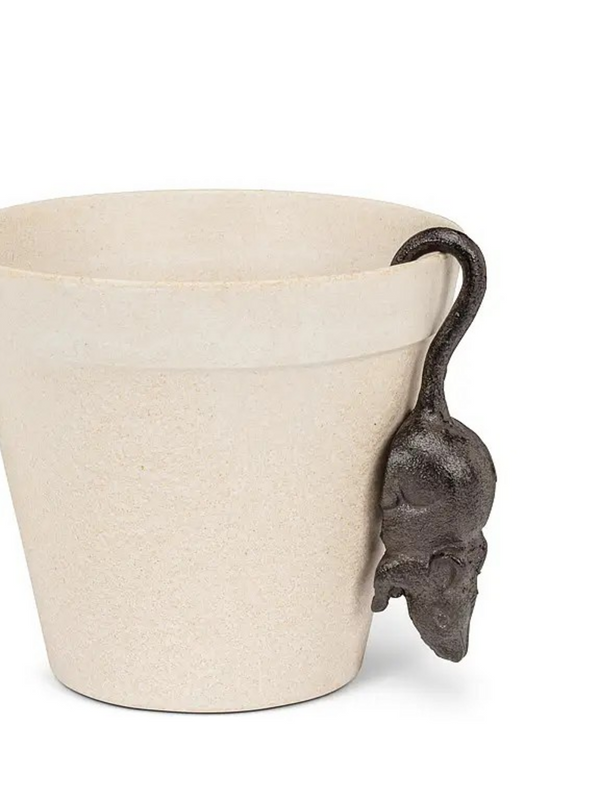 iron mouse plant hanger