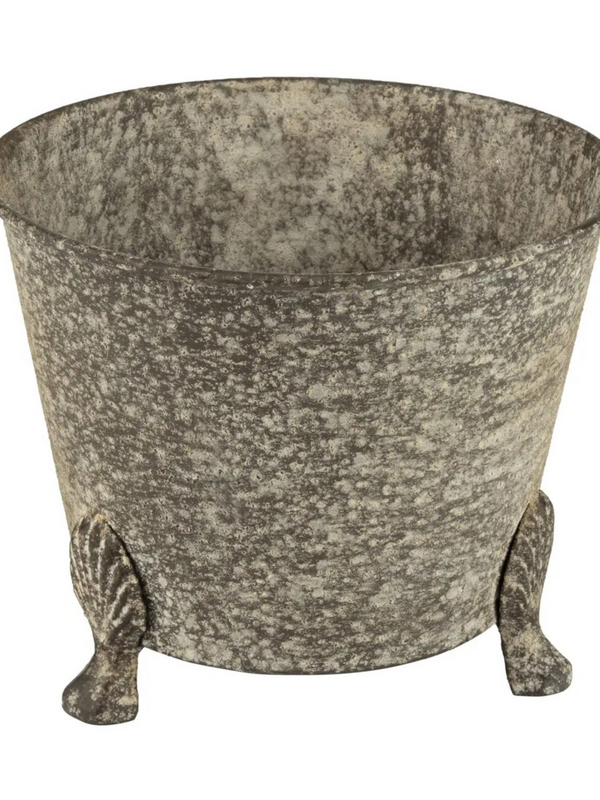7.5in Round Metal Planter