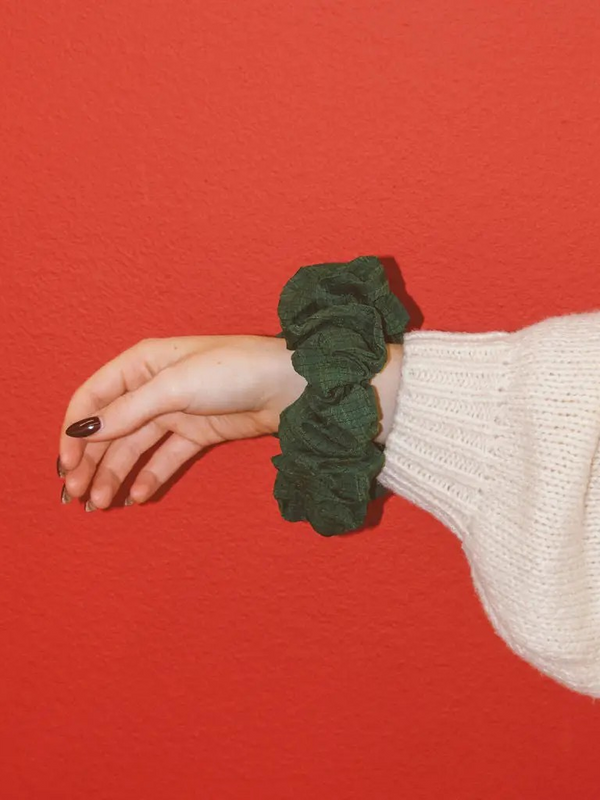 forest green jumbo scrunchie