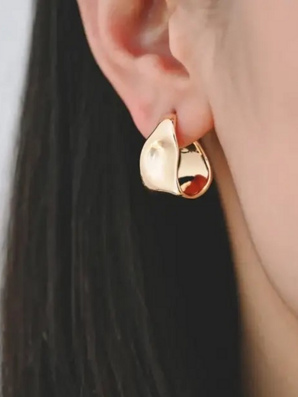 Chunky Teardrop Statement Half Hoops