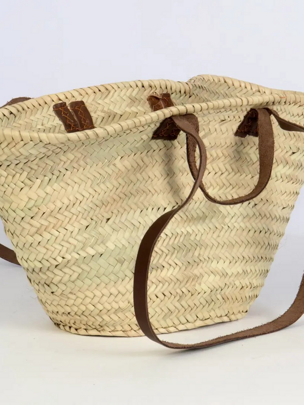 oval straw tote with leather straps