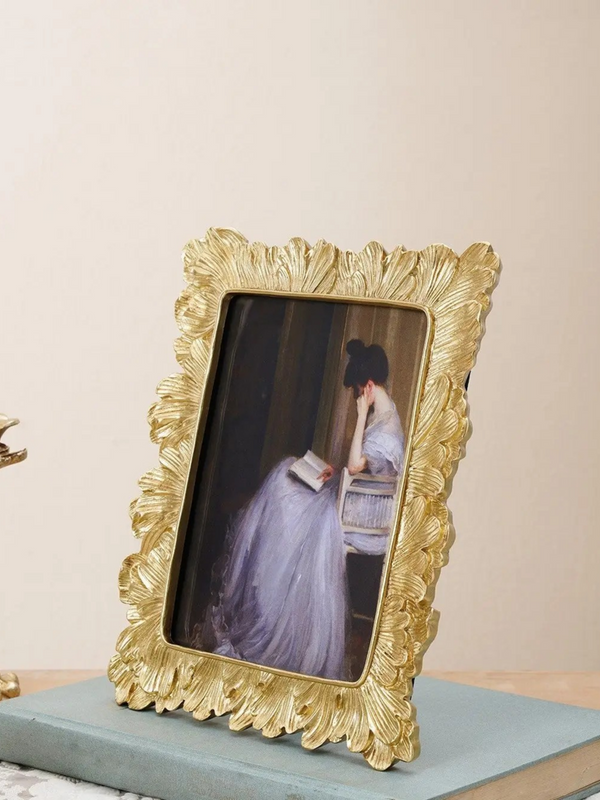 gold leaf decorative picture frame (4x6)