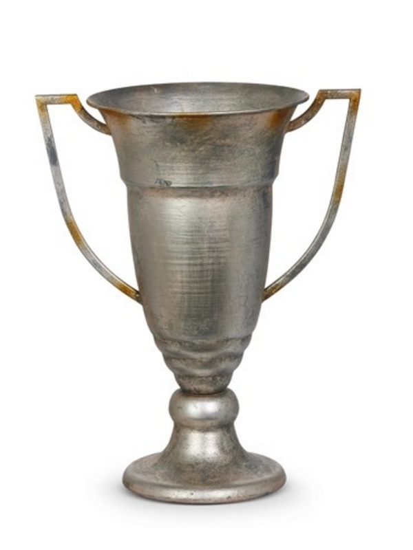 16.75" trophy urn