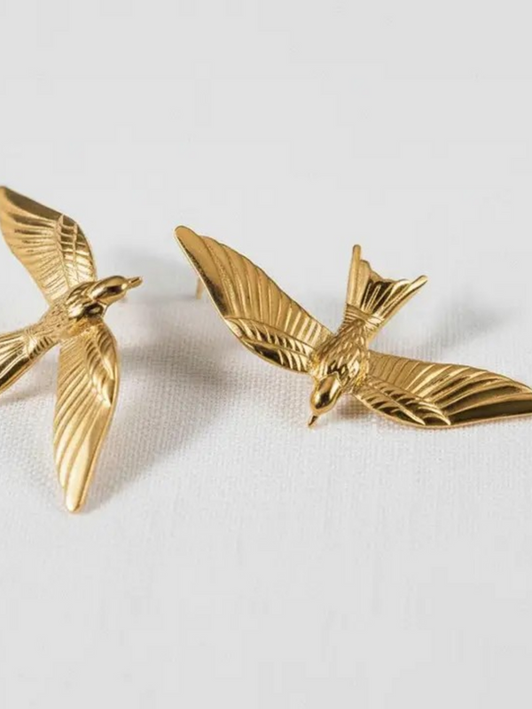 Vintage-Inspired Bird Design Drop Earrings