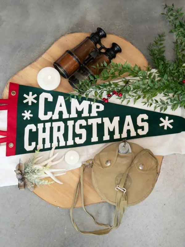 27" camp Christmas pennant