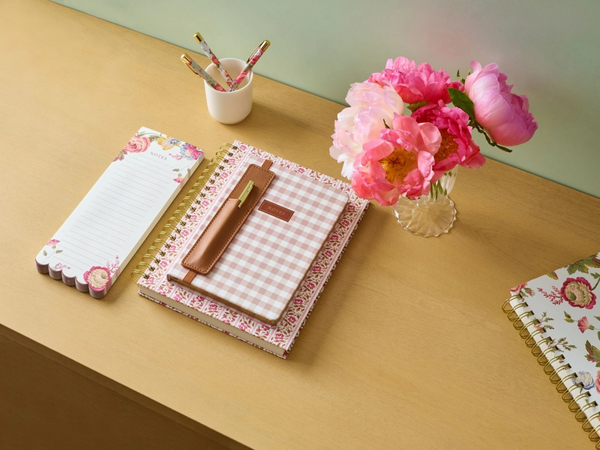 romantic cottage gingham journal with pen