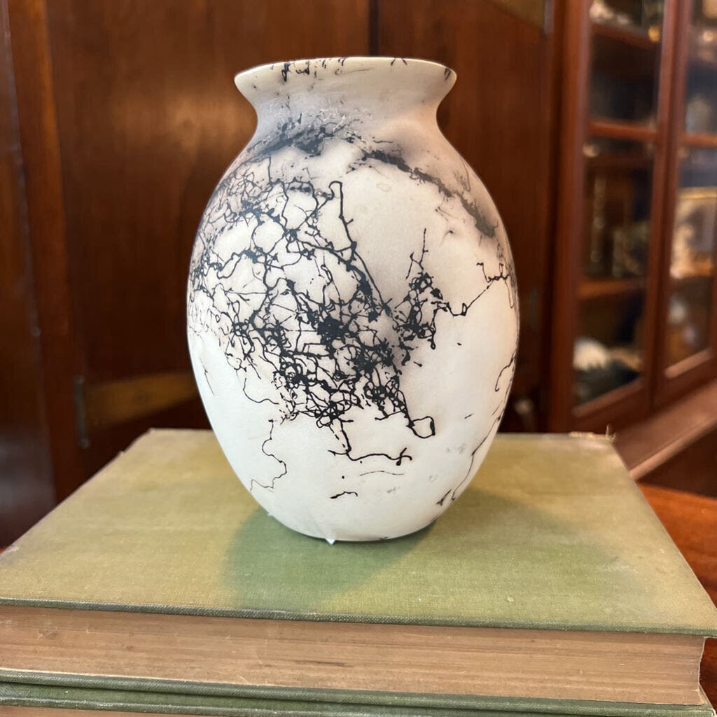 Horsehair Pottery Seed Pot