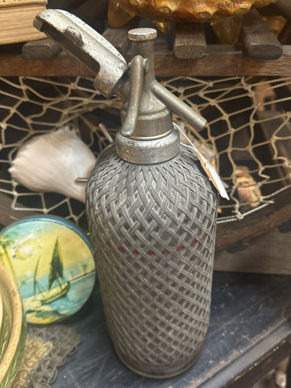 Seltzer bottle