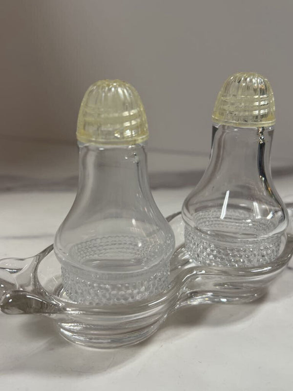 vintage teardrop salt and pepper set on tray