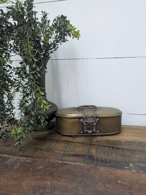 Vintage brass tobacco/snuff box w/ inner hinged compartment, oval 9" long