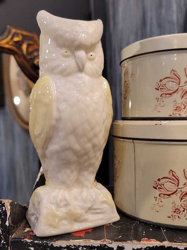 Vtg Belleek Owl Vase