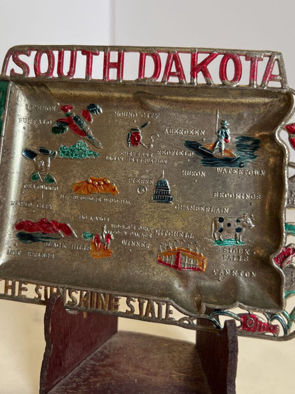 South Dakota "The Sunshine State" Ashtray (style 2 )