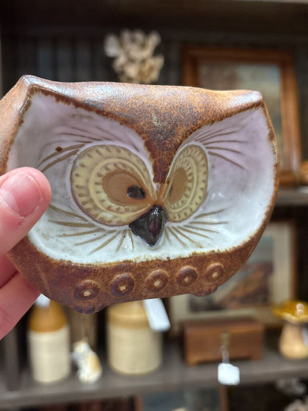#784 MCM Owl Pottery