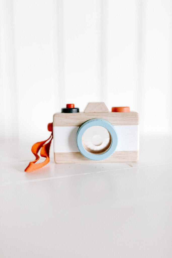 Wooden Camera toy