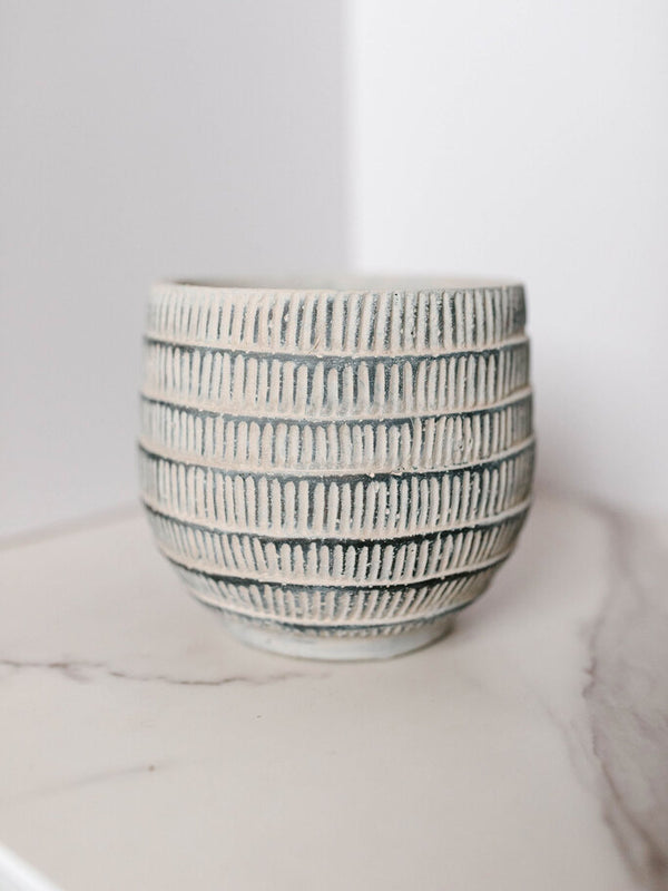 Medium Cyrus Pot