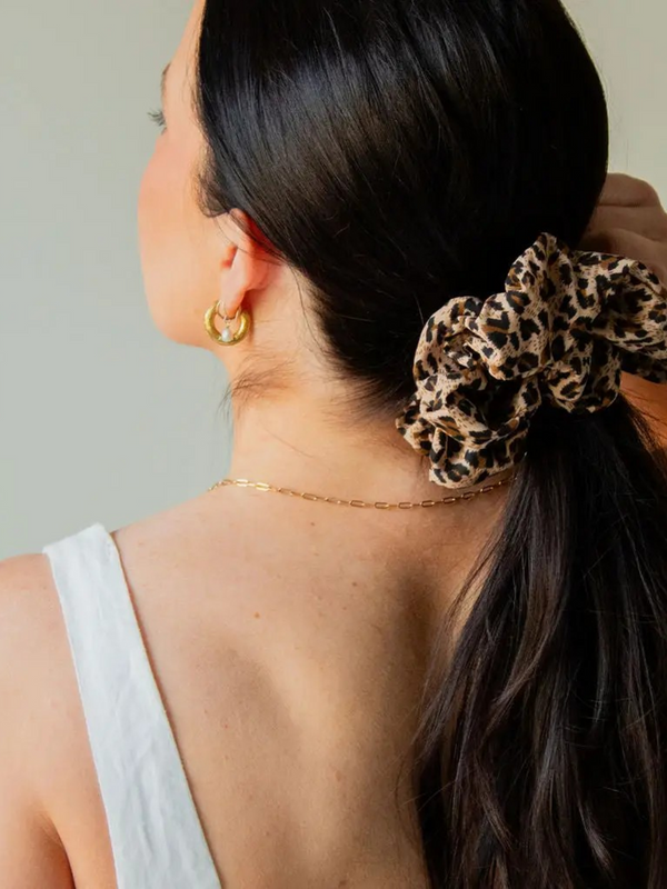 jumbo leopard print scrunchie