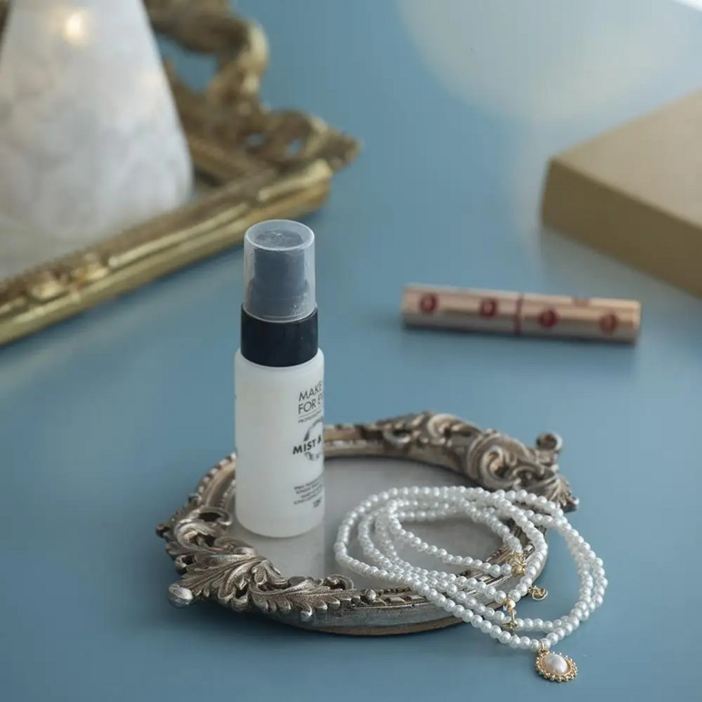 vanity treasure tray