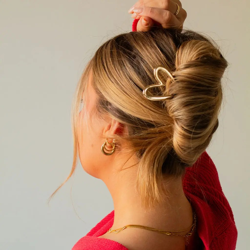 gold heart hair pin