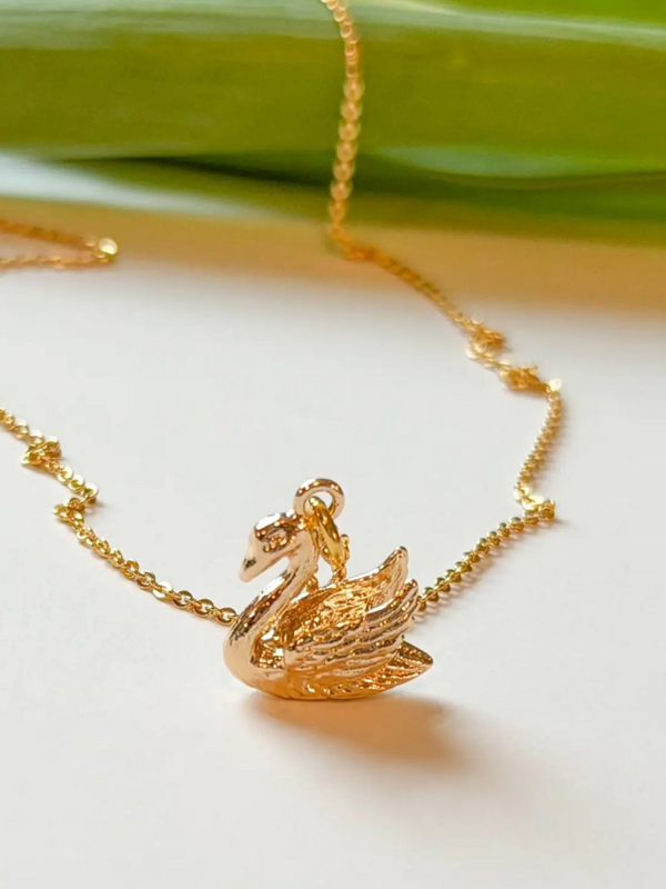 swan necklace