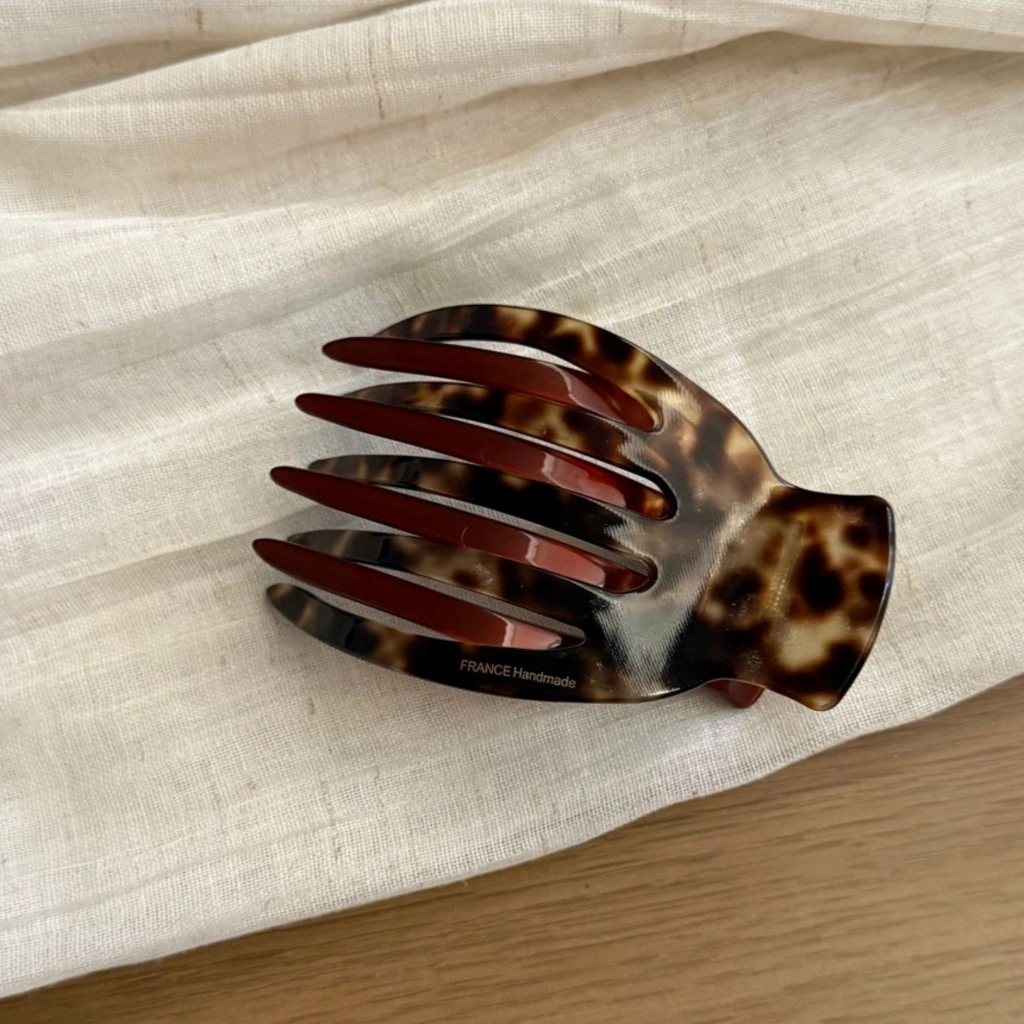 Classic Marbled Hair Claw Clip Amber