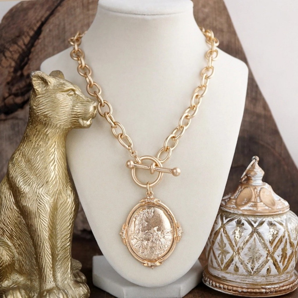 horse scene chunky statement necklace
