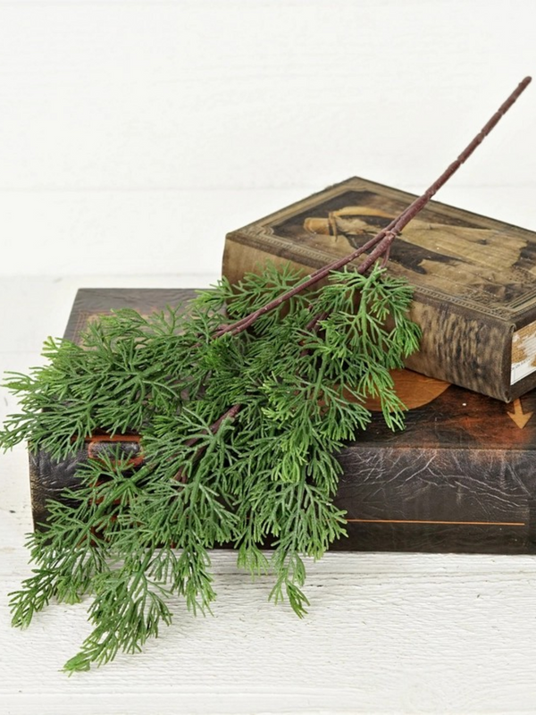 20" evergreen juniper spray