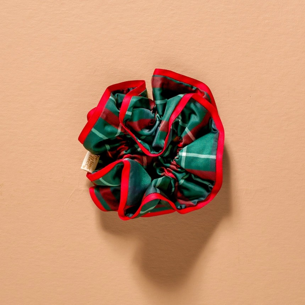 evergreen plaid Ruffle Up Scrunchie