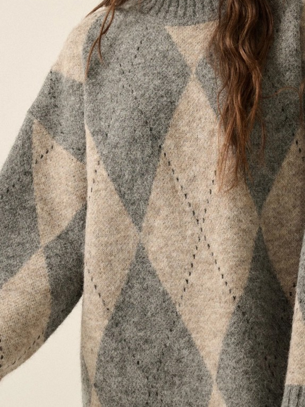 Gray Argyle Plaid Jacquard-Knit Mock-Neck Longline Sweater