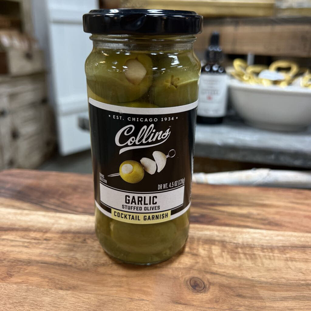 Gourmet Garlic-Stuffed Cocktail Olives - 4.5 oz