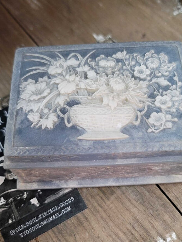 vintage Incolay blue jewelry box
