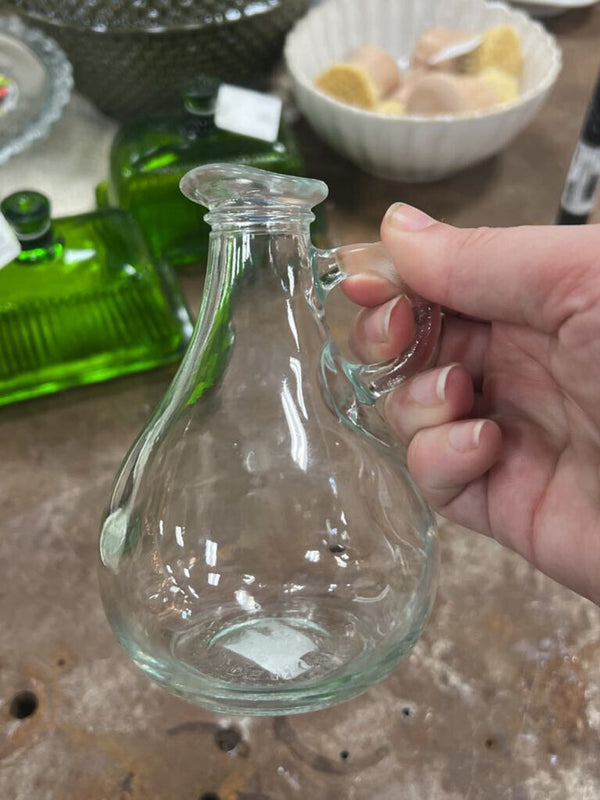 small oil bottle style 1