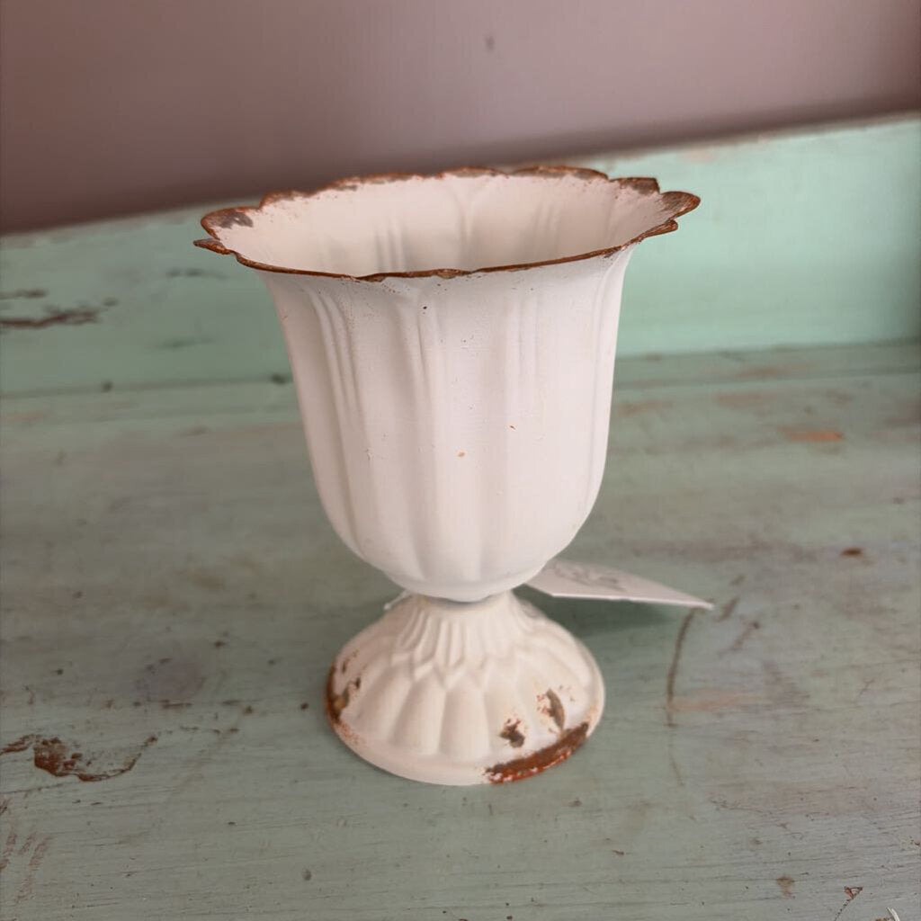 tall scalloped cup planter