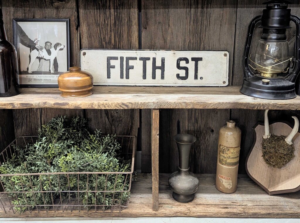 Vintage two sided street sign Fifth St, heavy!