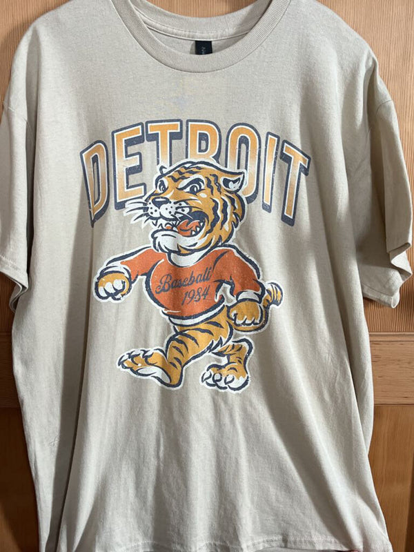 vintage Detroit tigers tiger T