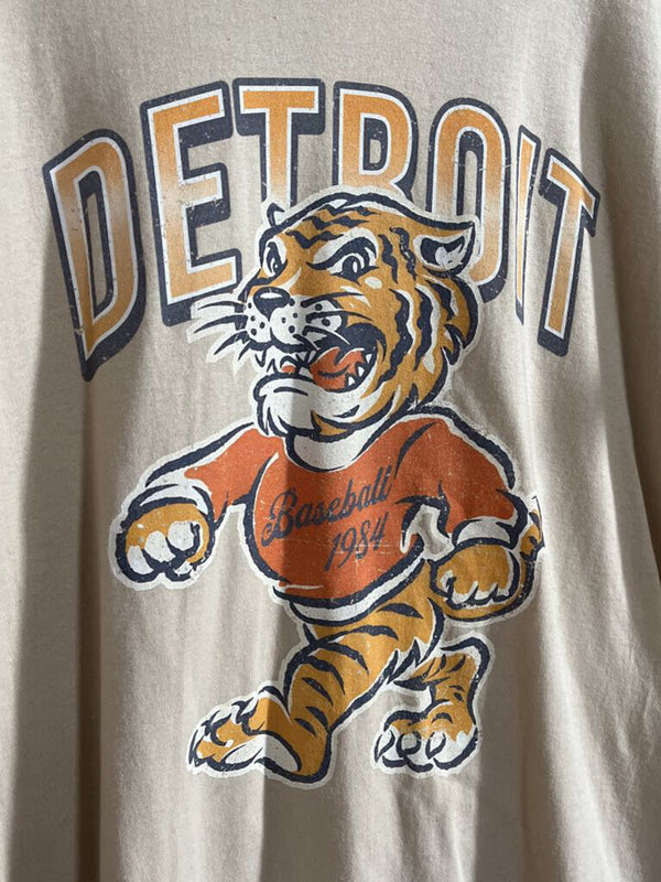 vintage Detroit tigers tiger T