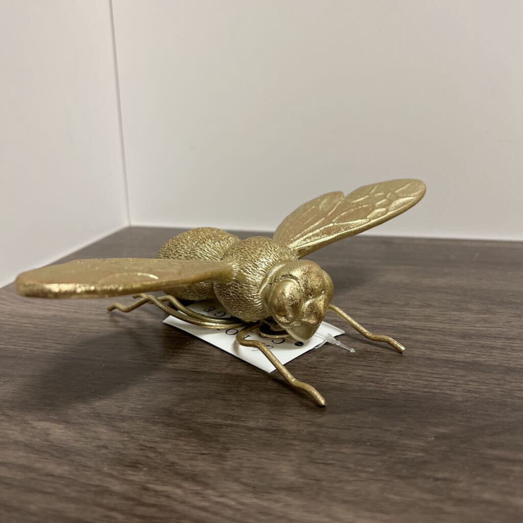 9"L x 3"W x 2"H Resin Bee, Gold Finish