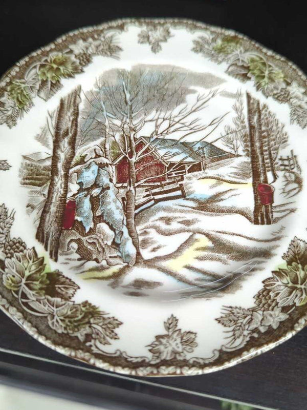 Vintage Johnson Bros. Sugar Maples transferware plate, excellent condition!