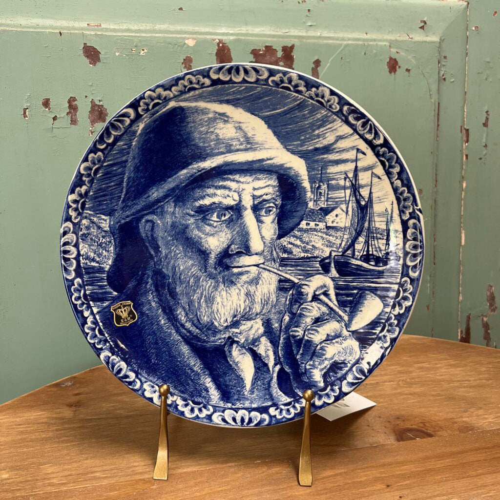 Blue nautical delft plate