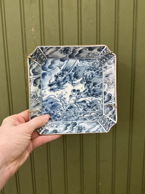 Blue Flying Dragon Dish