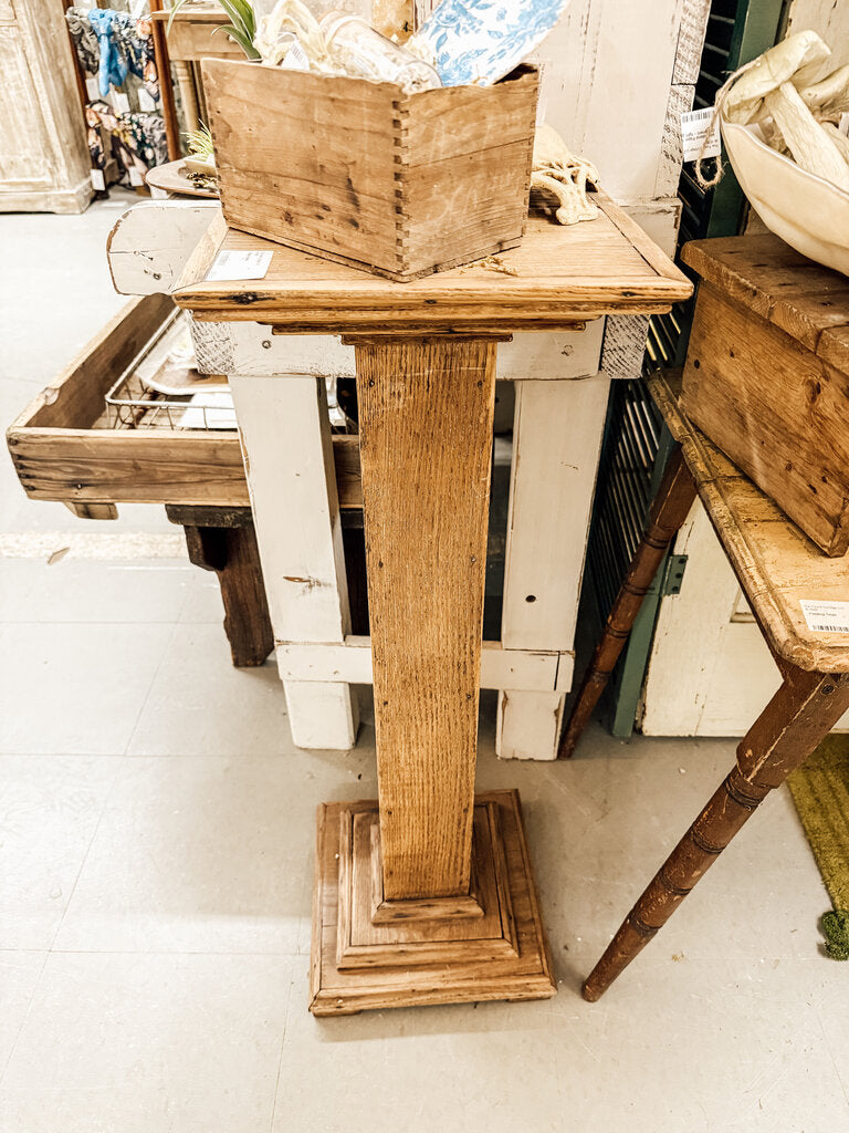 Square plant stand