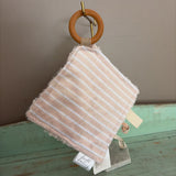 Sandy stripe crinkle paper