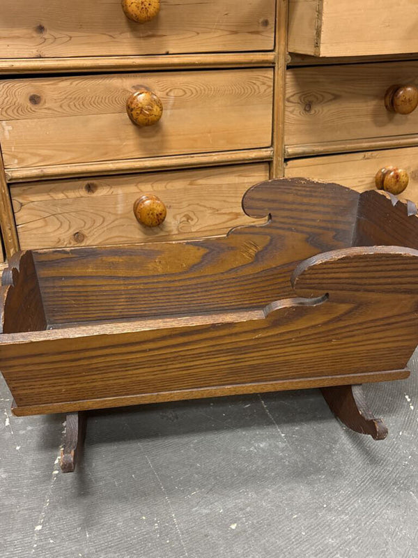 Scalloped Doll Cradle