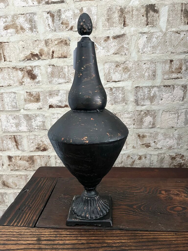 Black distressed finial (med)
