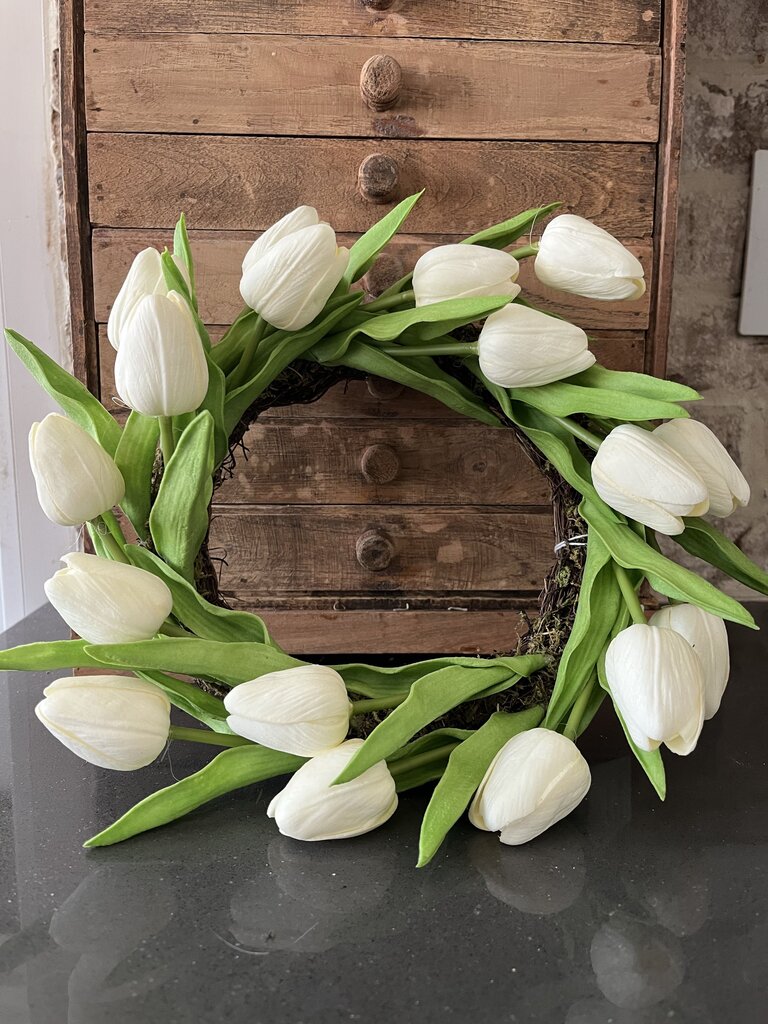 Tulip wreath