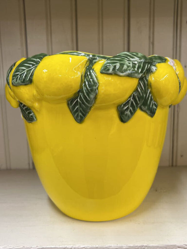 7" yellow planter with lemon rim