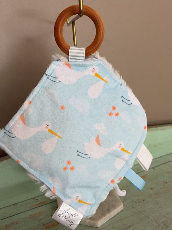 Stork delivery crinkle paper teether